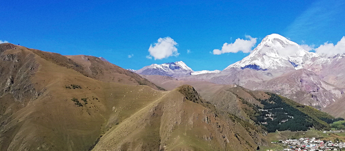 Экскурсия в Казбек - Cool Georgia Travel Экскурсия в Казбек - Cool Georgia Travel
